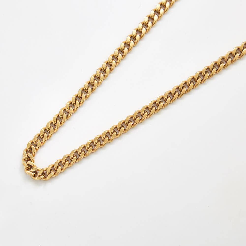 Riyan Thick Curb Chain Link Necklace